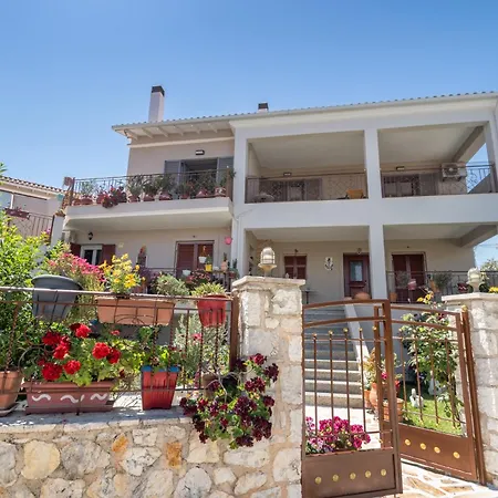 Lakis Superior Appartement Spartokhórion